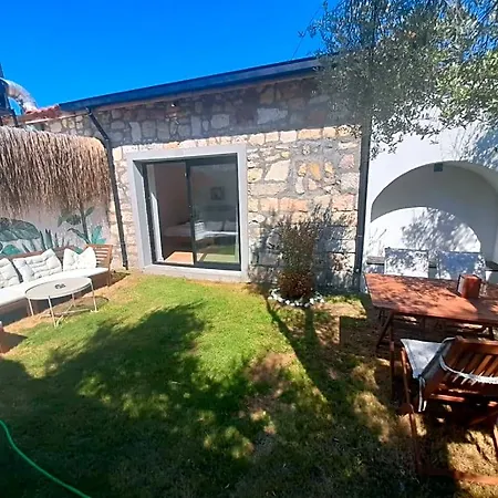 Mes Mudita Ξενοδοχείο 3*